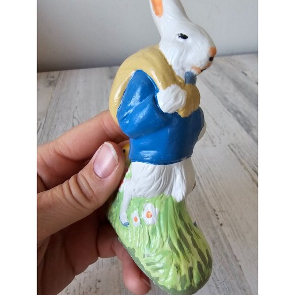 Vintage plaster Easter Bunny rabbit chick figurine decor statue - Picture 3 of 10